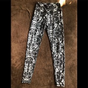 Gymshark ripple leggings size small